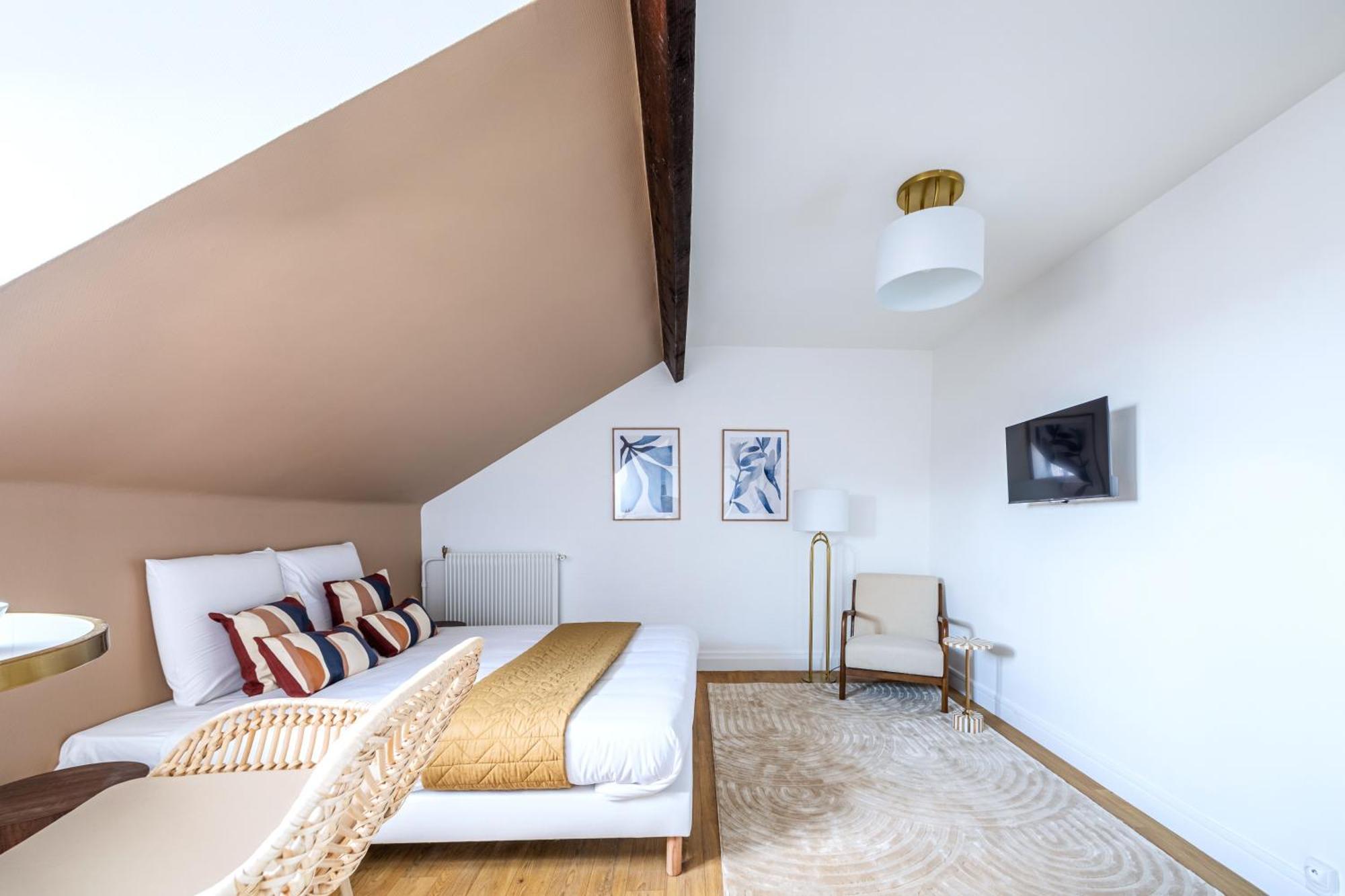 Confortable Anciennes Ecuries Rehabilitee Apartment